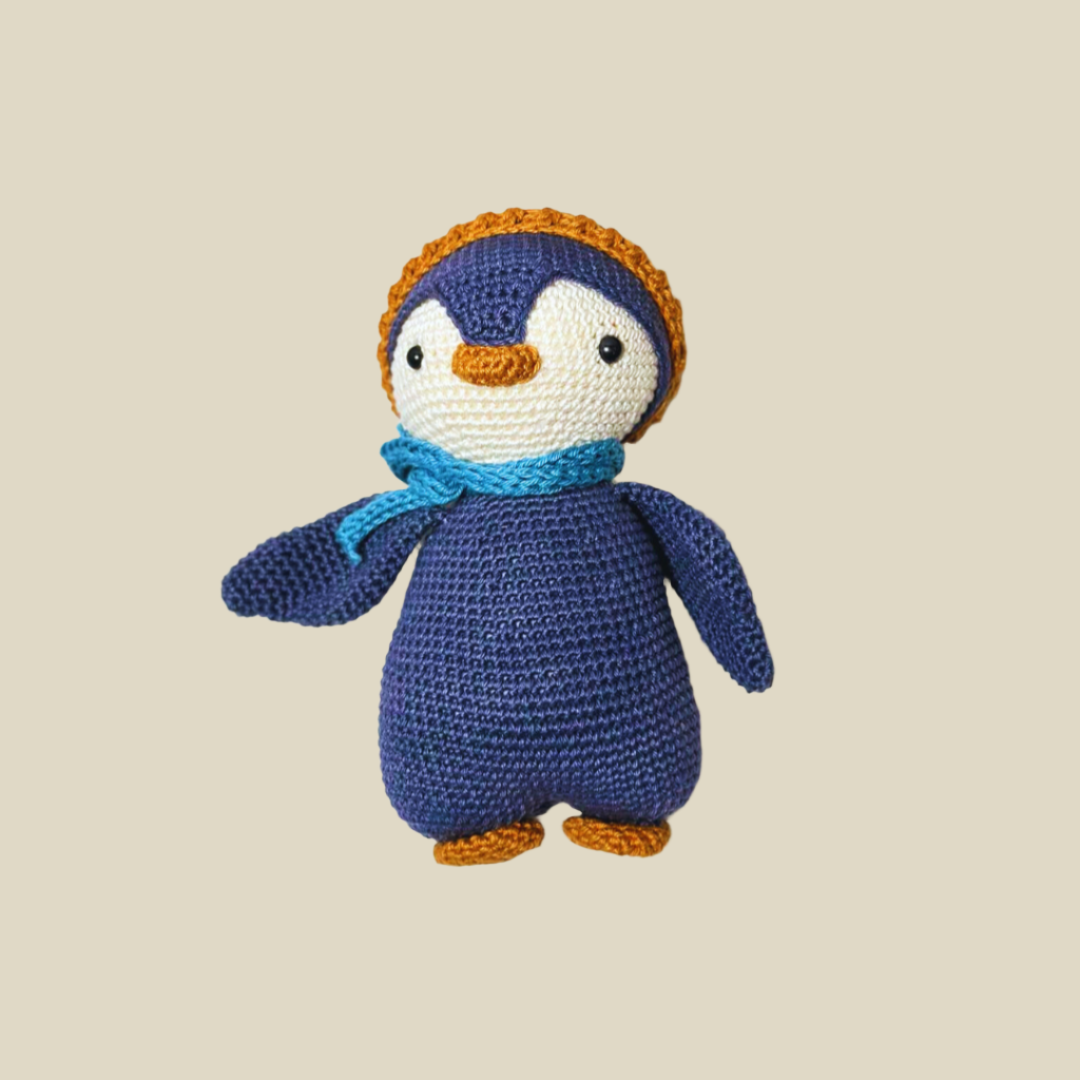 Adiko Kids - Amigurumi Big Penguin Cuddly Friend